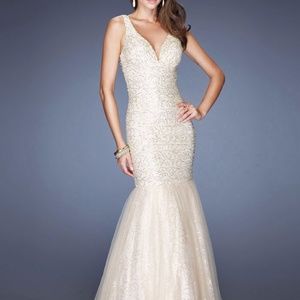 NWT- La Femme Gold/Ivory Formal Dress